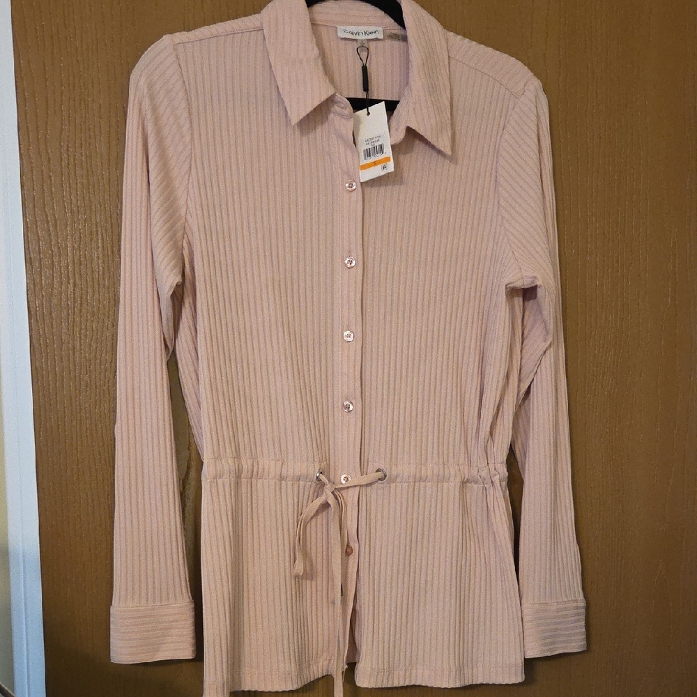 Calvin Klein NWT cream/light Tan Button Down Ribbed Shirt